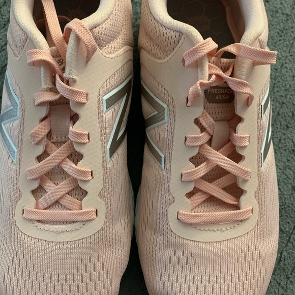 New - Picture 2 of 3